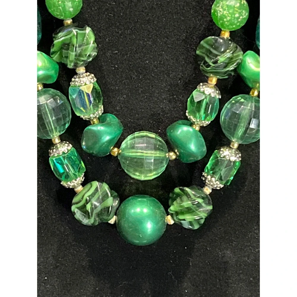 Vintage Green Art Glass Bead Double Strand Necklace & Clip On Earrings Set